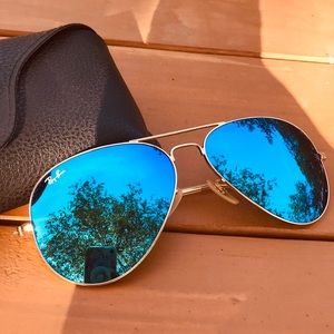 Ray Ban Aviator Gold Frame with Blue Flash Lens